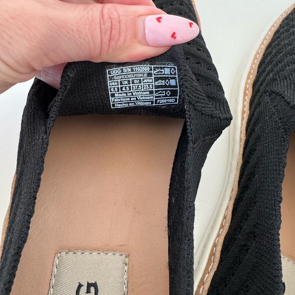 UGG Sammy Chevron Slip-On Size 6.5 - Picture 5 of 8